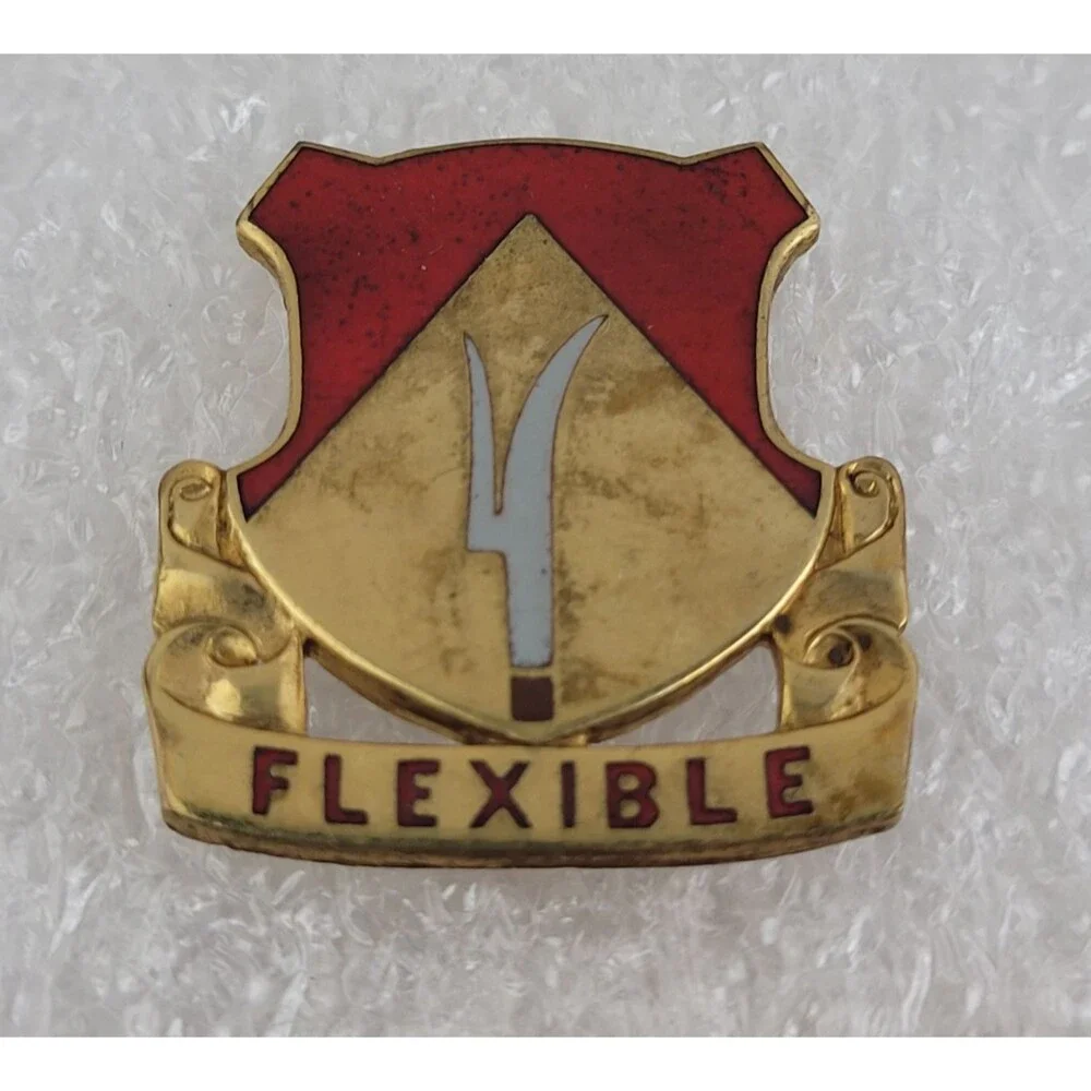 94th Field Artillery Regiment Distinctive Unit Insignia Crest DUI DI Vanguard